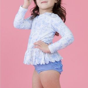 NWT Rufflebutts Scalloped Long Sleeve Rash Guard Swimsuit 2-Piece